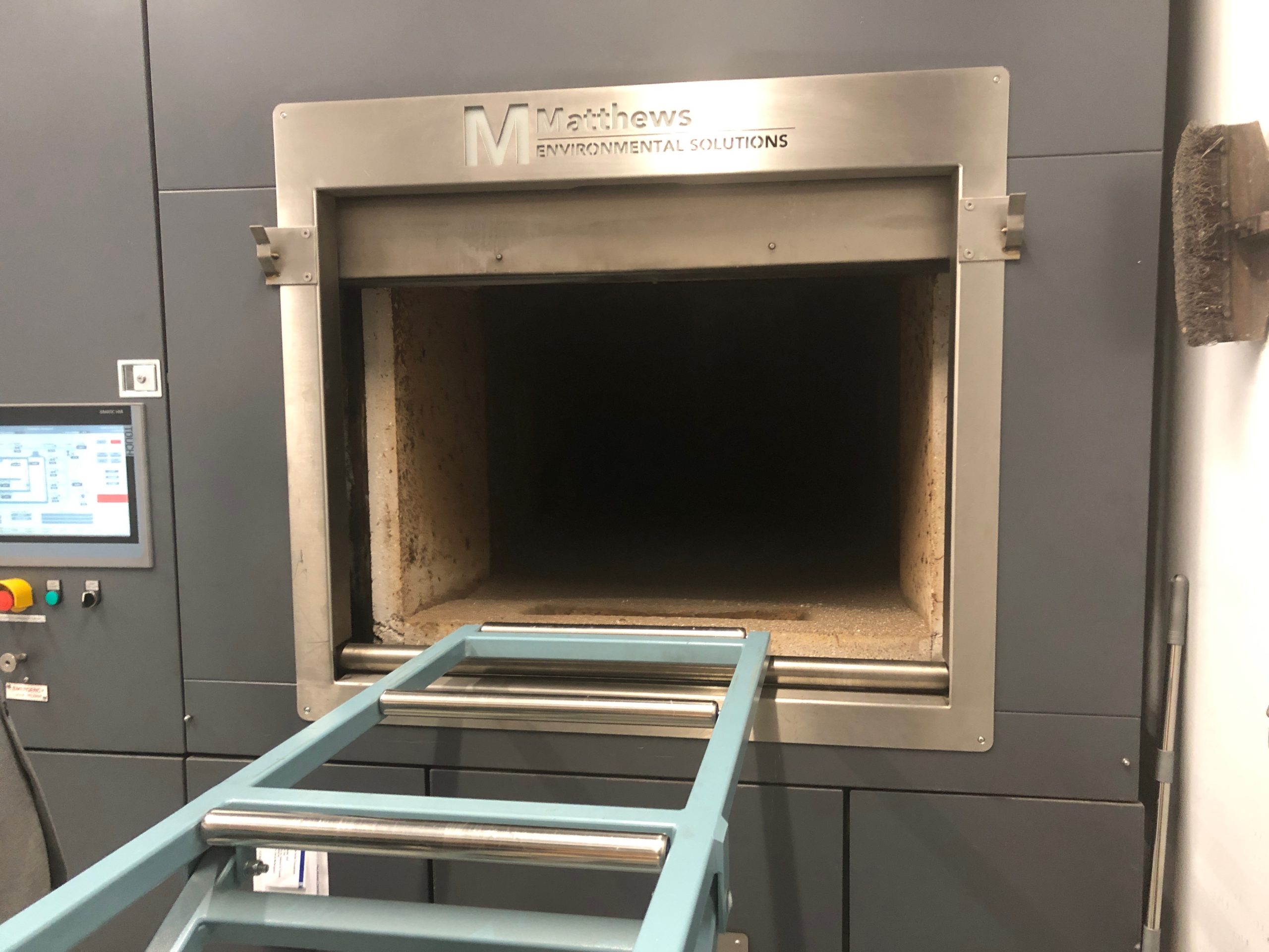 Image of a cremator, the oven where cremation occurs.